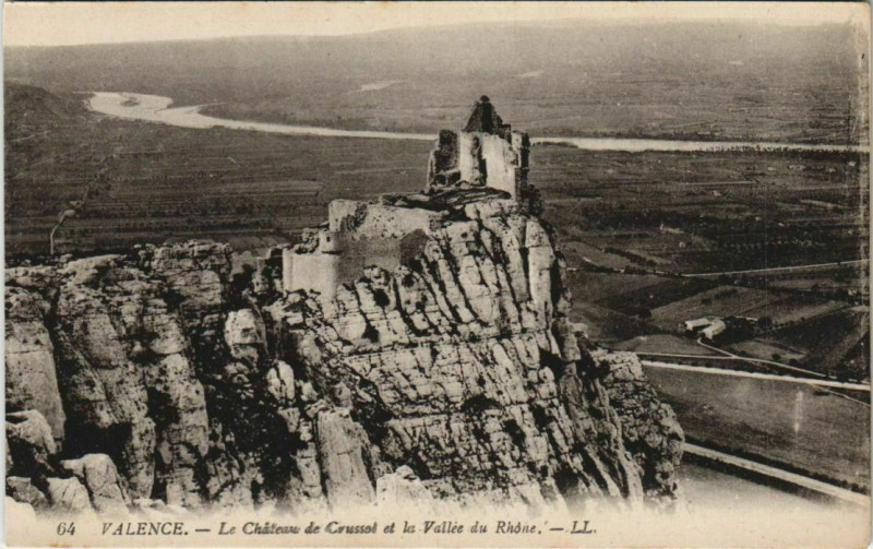Carte postale ancienne Valence Chateau de Crussol et la Vallee du Rhone France à Valence