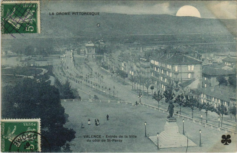 Carte postale ancienne Valence Entree de la Ville France à Valence
