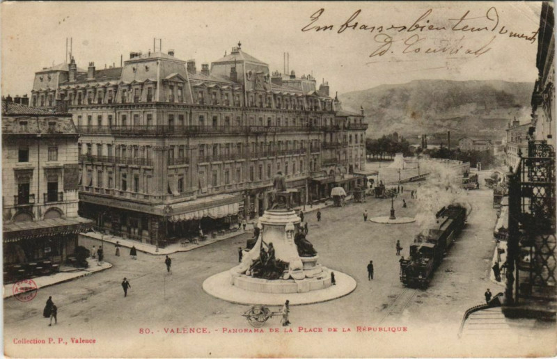 Carte postale ancienne Valence Panorama de la Place de la Republique France à Valence