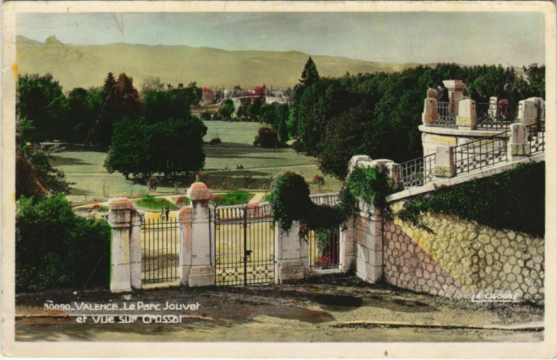 Carte postale ancienne Valence Le Champ de Mars France à Valence