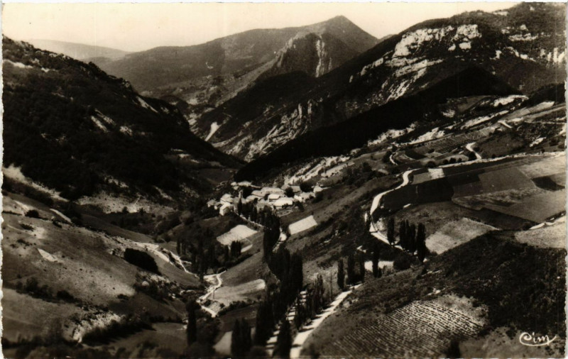 Carte postale ancienne Grimone et route du Col