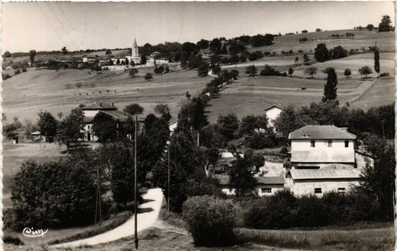 Carte postale ancienne Montrigaud - Vue générale