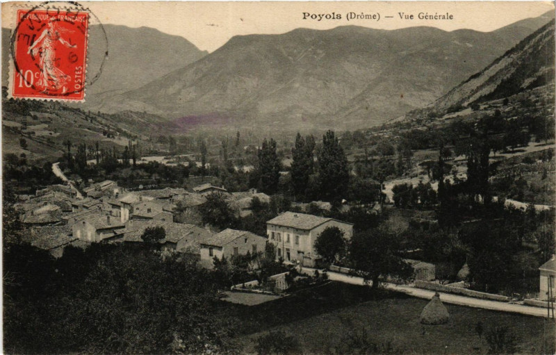 Carte postale ancienne Poyols - Vue générale à Poyols
