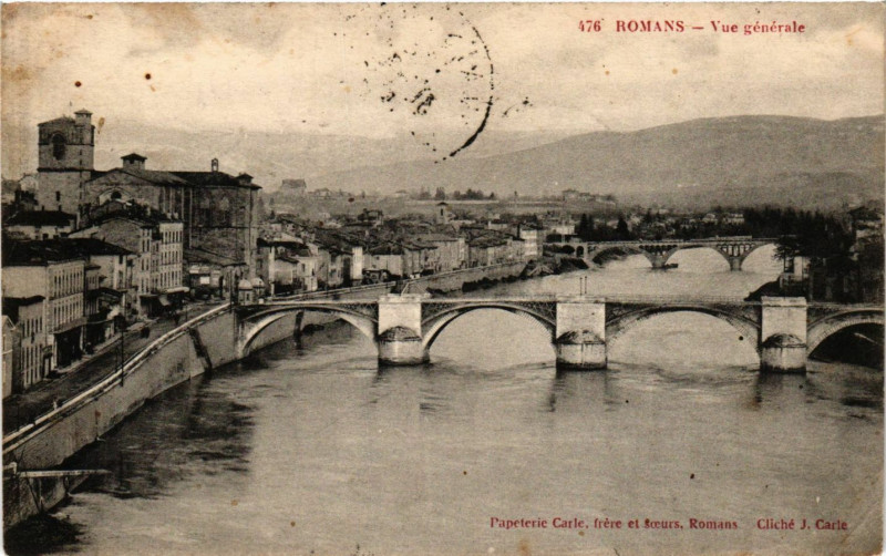 Carte postale ancienne Romans - Vue générale