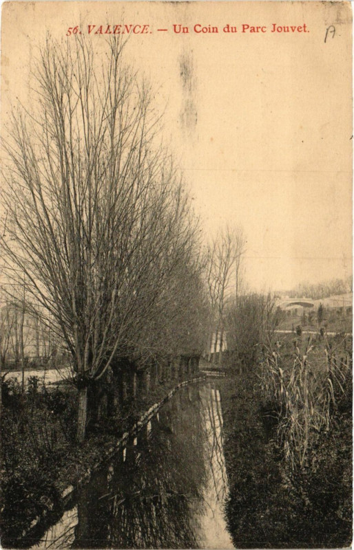Carte postale ancienne Valence Un coin du Parc Jouvet à Valence