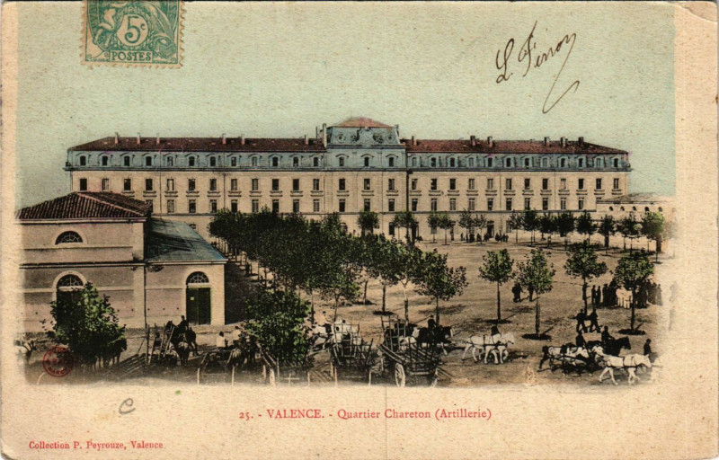 Carte postale ancienne Valence Quartier Charenton - Artillerie à Valence