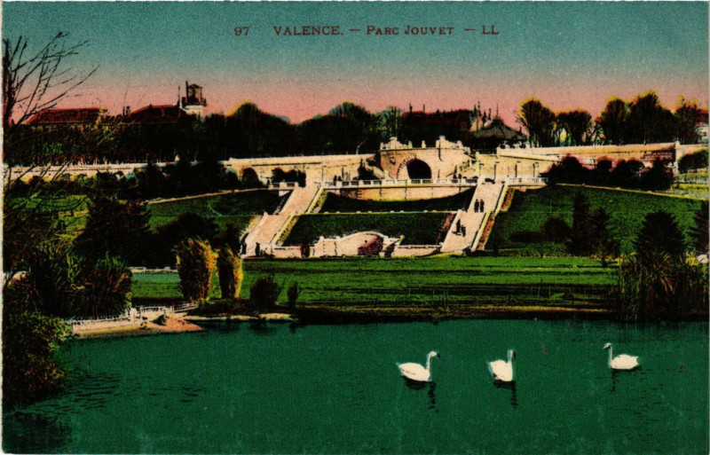 Carte postale ancienne Valence Parc Jouvet à Valence