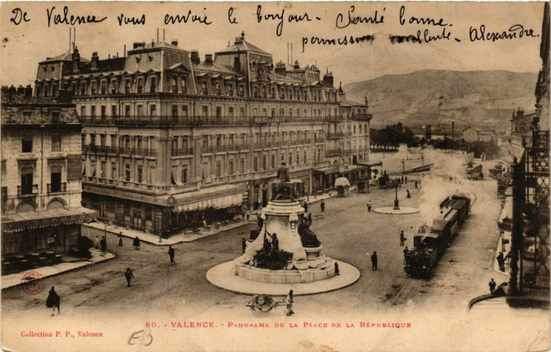 Carte postale ancienne Valence Panorama de la Place de la Republique à Valence