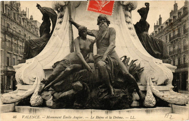 Carte postale ancienne Valence Monument Emile Augier Le Rhone et la Drome à Valence