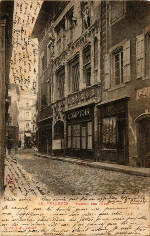 Carte postale ancienne Valence maison des Tetes à Valence