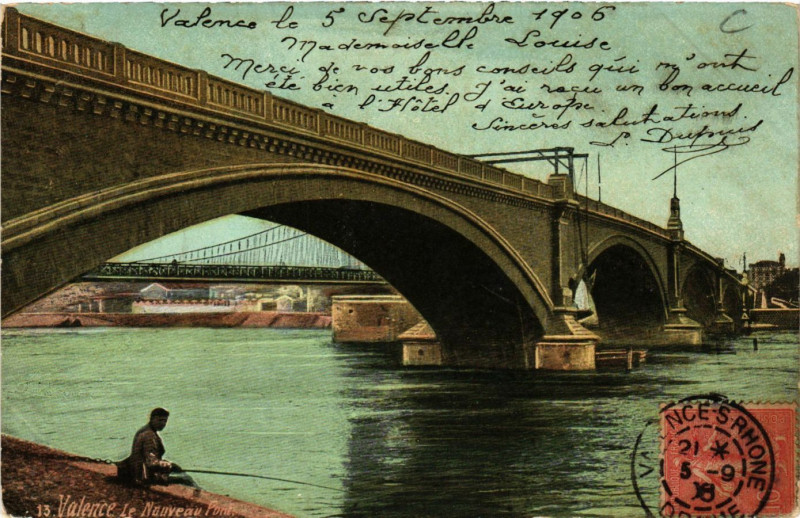 Carte postale ancienne Valence Le Nouveau Pont à Valence