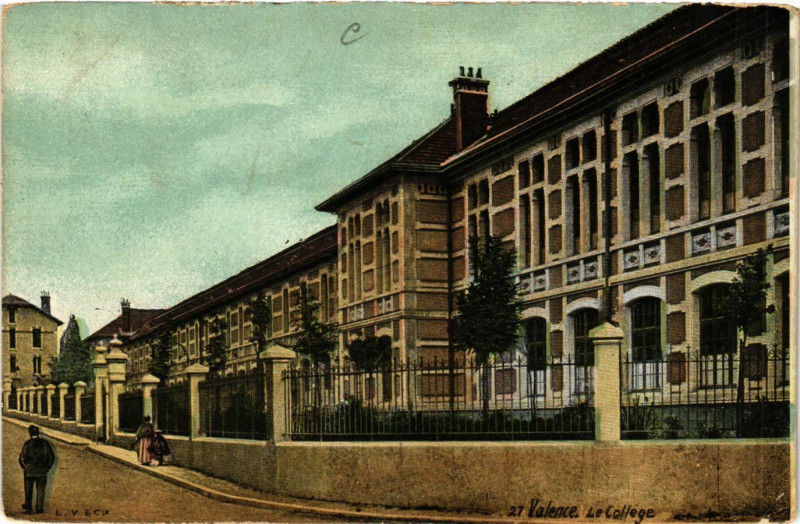 Carte postale ancienne Valence Le College à Valence
