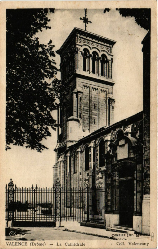Carte postale ancienne Valence la Cathedrale à Valence