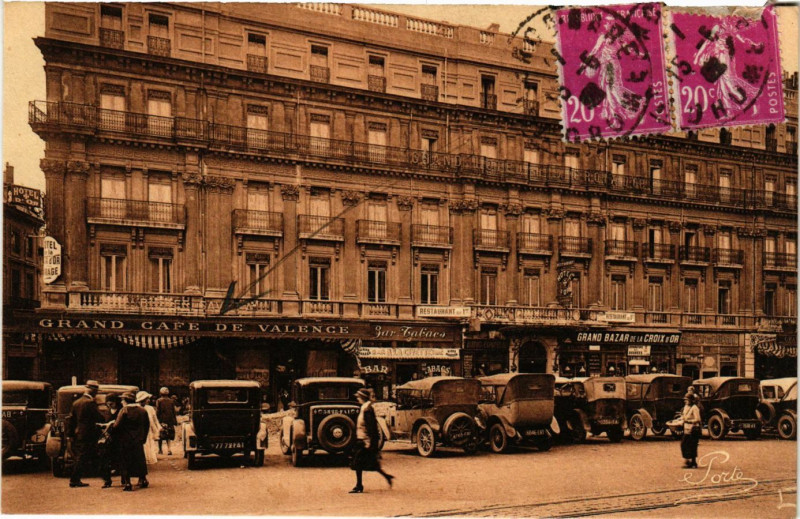 Carte postale ancienne Valence Gran Hotel de la Croix d'Or à Valence
