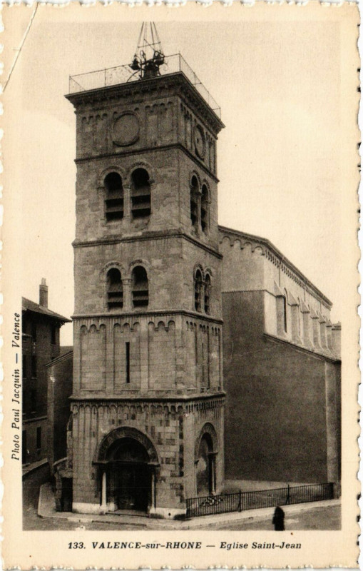 Carte postale ancienne Valence Eglise St- Jean à Valence