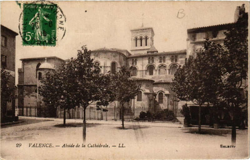 Carte postale ancienne Valence Abside de la Cathedrale à Valence