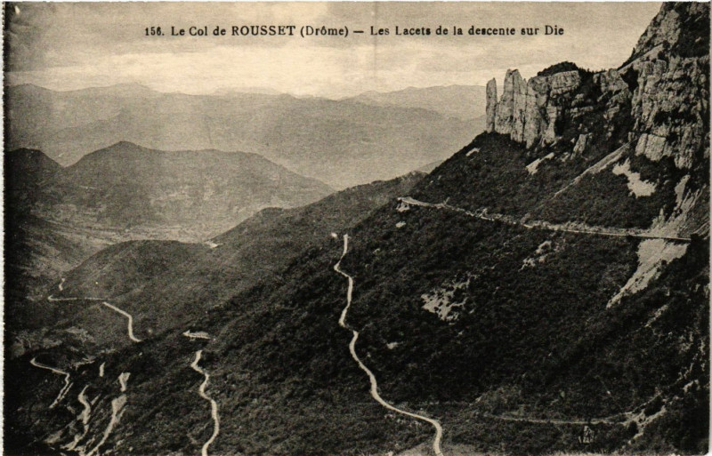Carte postale ancienne Col de Rousset - Les Lacets de la descente sur-Die à Die