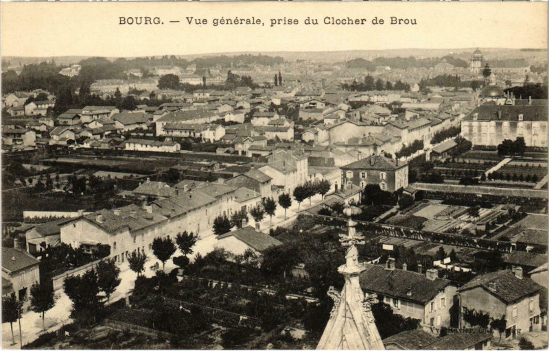 Carte postale ancienne Bourg - Vue générale