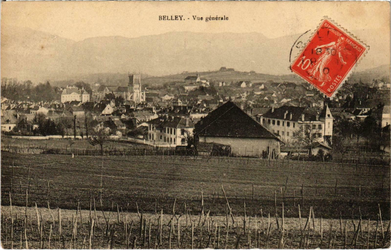 Carte postale ancienne Belley - Vue générale à Belley