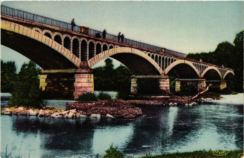 Carte postale ancienne Priay Le Pont à Priay