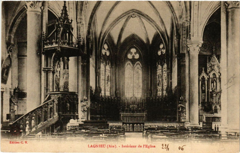 Carte postale ancienne Lagnieu Interieur de l' Eglise à Lagnieu
