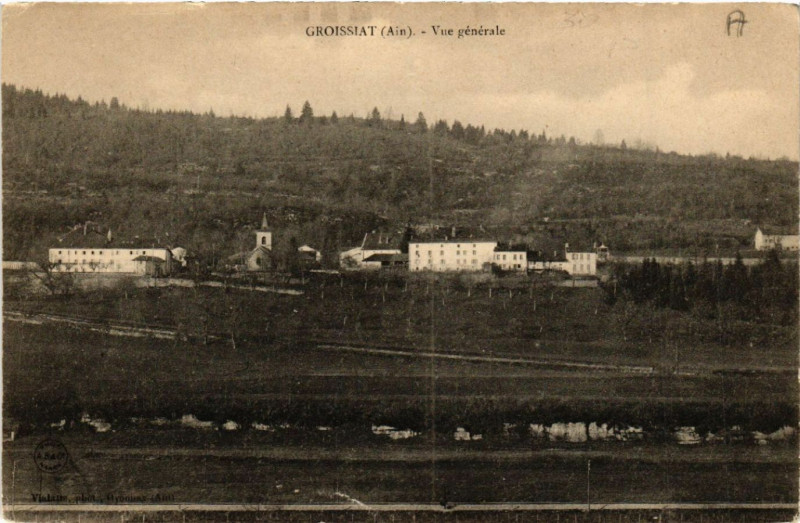 Carte postale ancienne Groissiat Vue générale à Groissiat