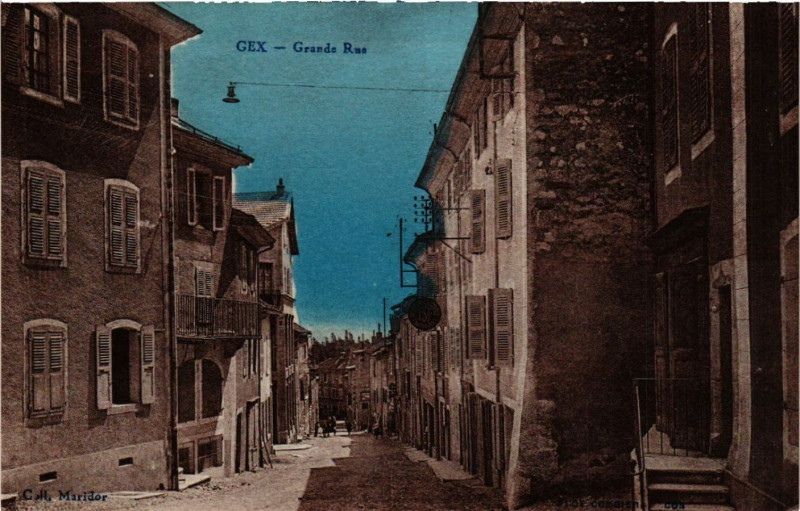 Carte postale ancienne Gex Grande Rue à Gex