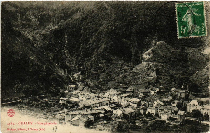 Carte postale ancienne Chaley Vue générale à Chaley