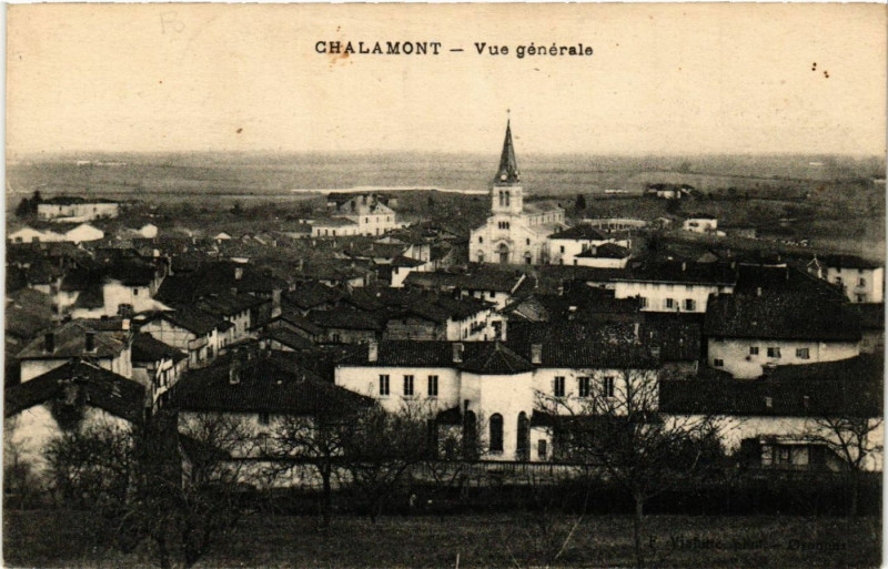 Carte postale ancienne Chalamont Vue générale à Chalamont