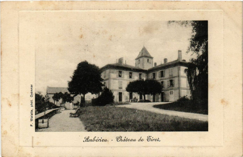 Carte postale ancienne Amberieu Ambérieu Chateau de Tiret