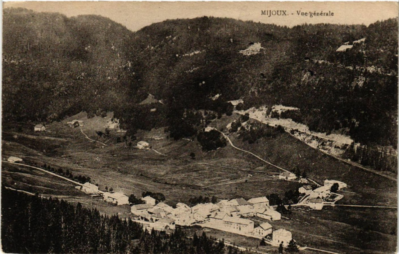 Carte postale ancienne Mijoux Vue générale à Mijoux