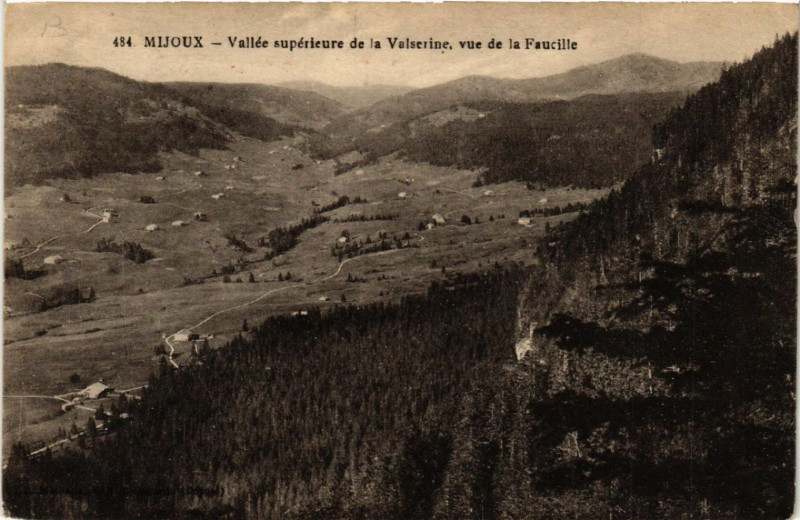 Carte postale ancienne Mijoux Vallée superieure de la Valserine vue de la Faucille à Mijoux