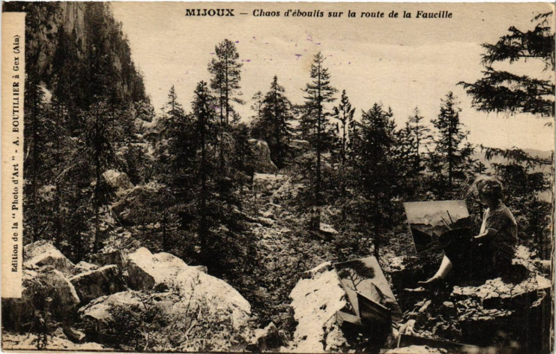Carte postale ancienne Mijoux Chaos d'éboulis sur la route de la Faucille à Mijoux