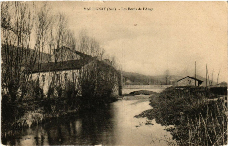 Carte postale ancienne Martignat Les Bords de l'Ange à Martignat