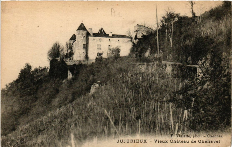Carte postale ancienne Jujurieux Vieux Chateau de Chenavel à Jujurieux