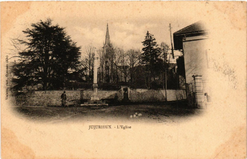 Carte postale ancienne Jujurieux L' Eglise à Jujurieux