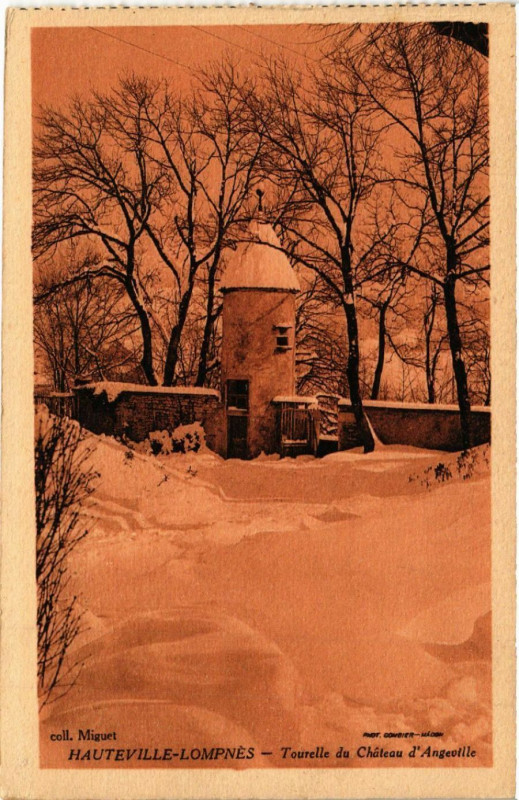 Carte postale ancienne Hauteville-Lompnes Tourelle du Chateau d'Angeville