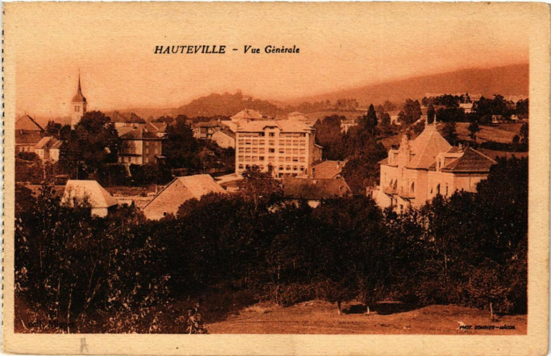 Carte postale ancienne Hauteville Vue générale