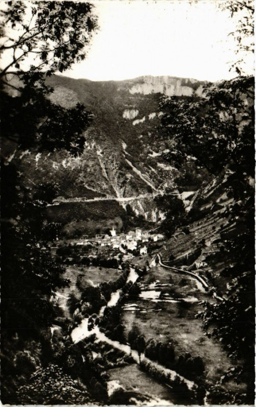 Carte postale ancienne Hauteville Environs Vallée de l'Albarine a Chaley à Chaley