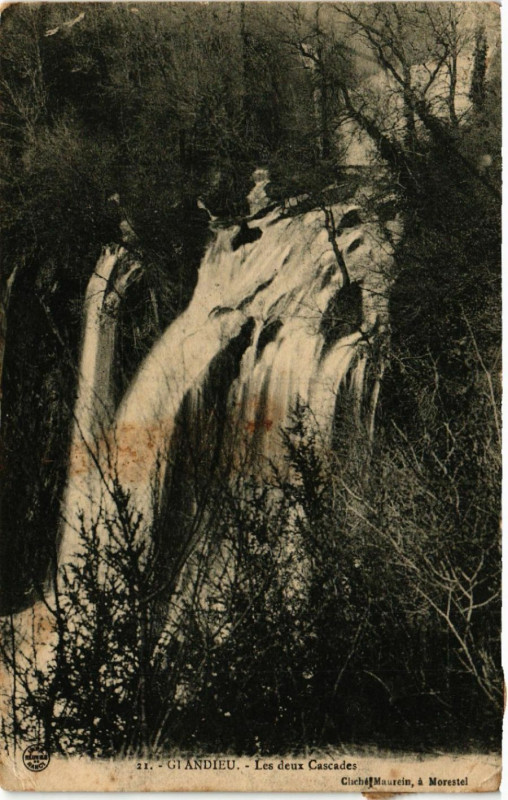 Carte postale ancienne Glandieu Les deux Cascades à Brégnier-Cordon