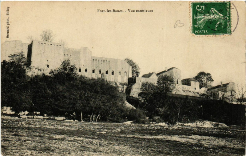 Carte postale ancienne Fort-les-Bancs Vue Exterieure