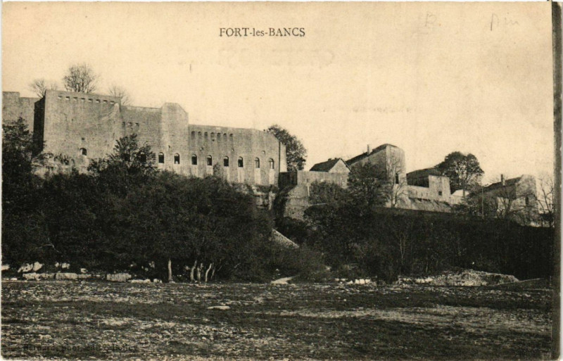 Carte postale ancienne Fort-les-Bancs