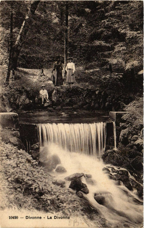 Carte postale ancienne Divonne Divonne-les-Bains La Divonne à Divonne-les-Bains