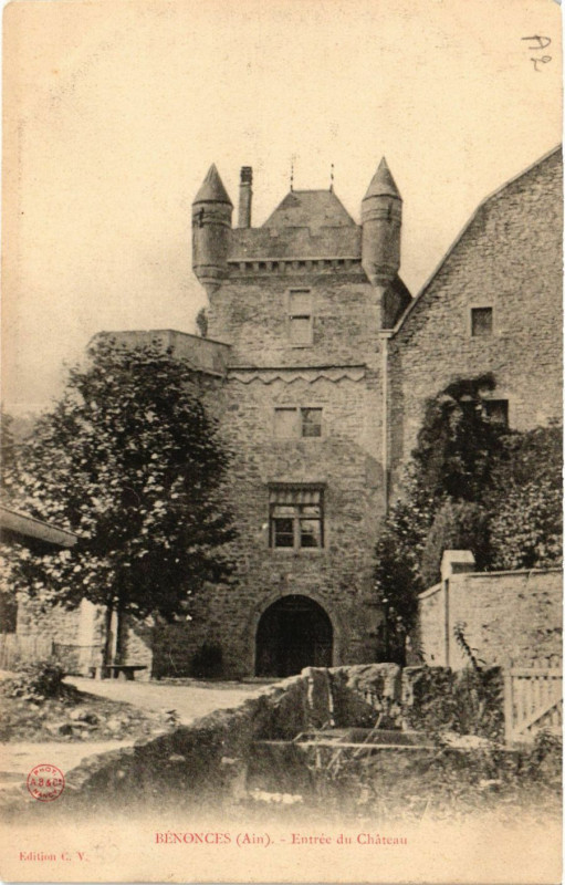 Carte postale ancienne Benonces Entrée du Chateau à Bénonces