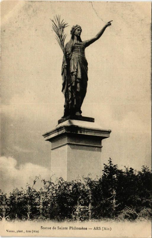 Carte postale ancienne Ars Statue de Sainte Philoméne