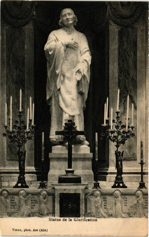 Carte postale ancienne Ars Statue de la Glorification