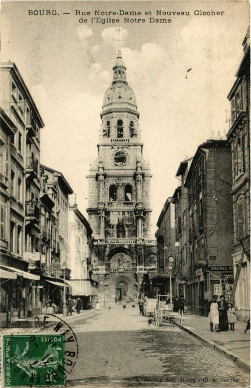 Carte postale ancienne Bourg Rue Notre-Dame