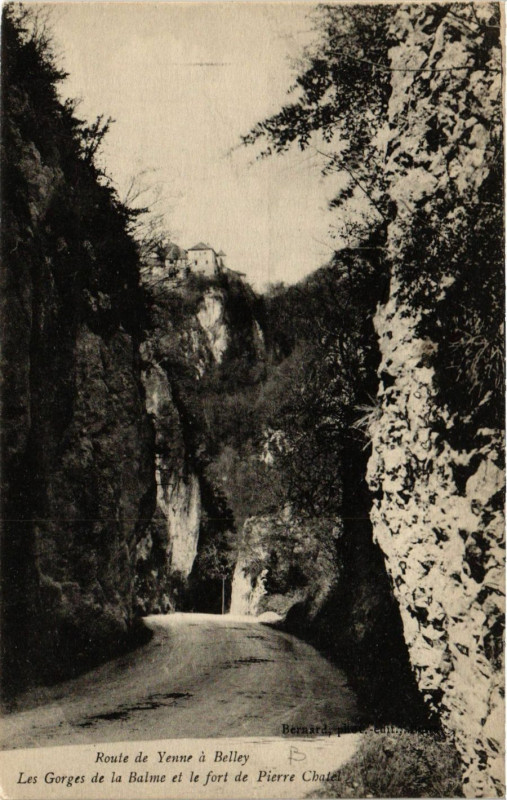 Carte postale ancienne Belley Route de Yenne a Belley à Belley