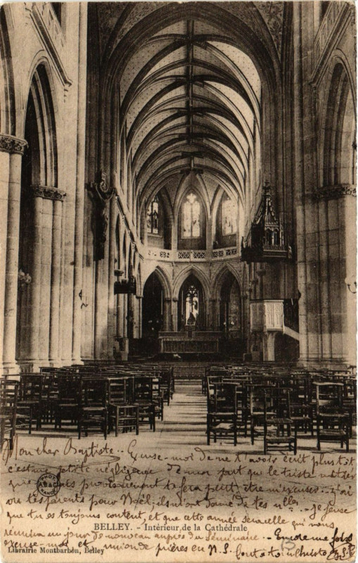 Carte postale ancienne Belley Interieur de la Cathedrale à Belley