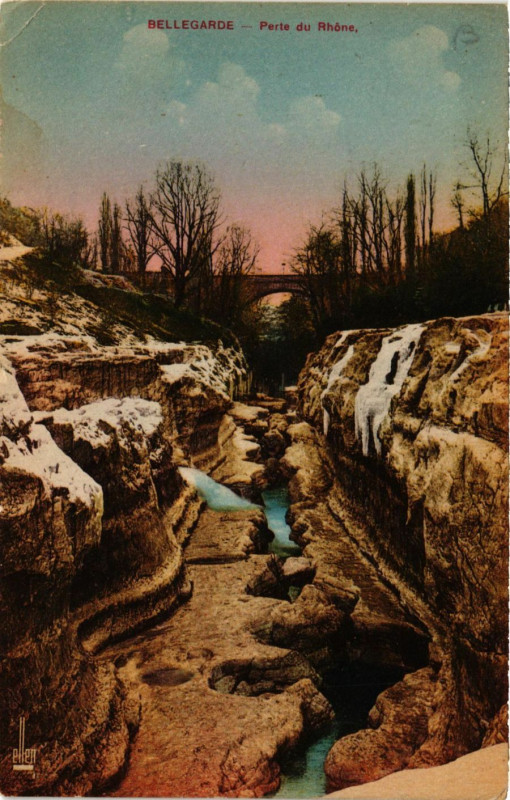 Carte postale ancienne Bellegarde Perte du Rhone